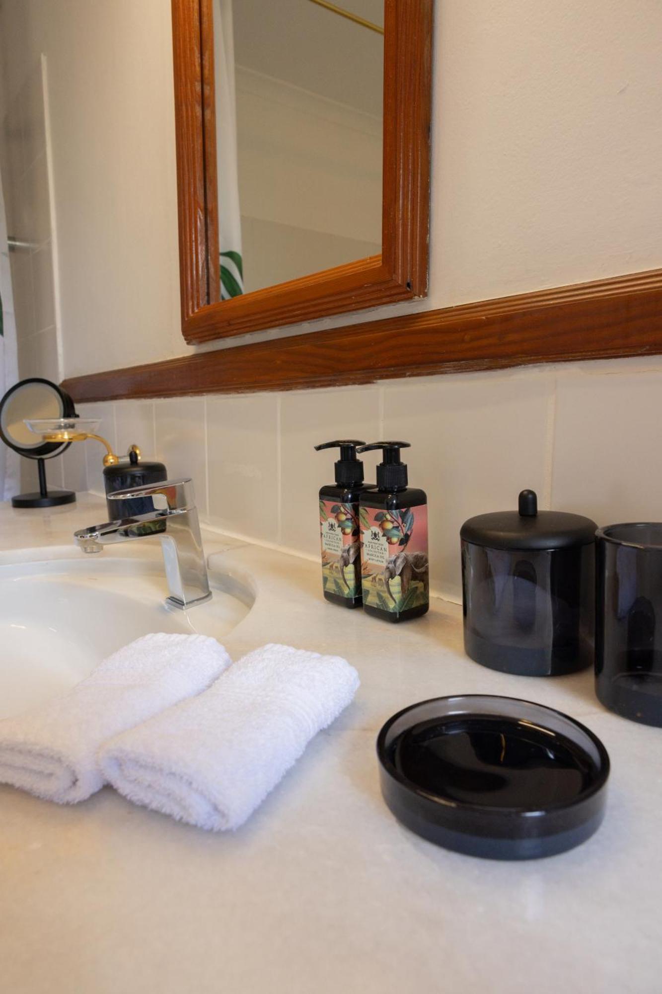 Acorn House Bed & Breakfast Cape Town Eksteriør bilde